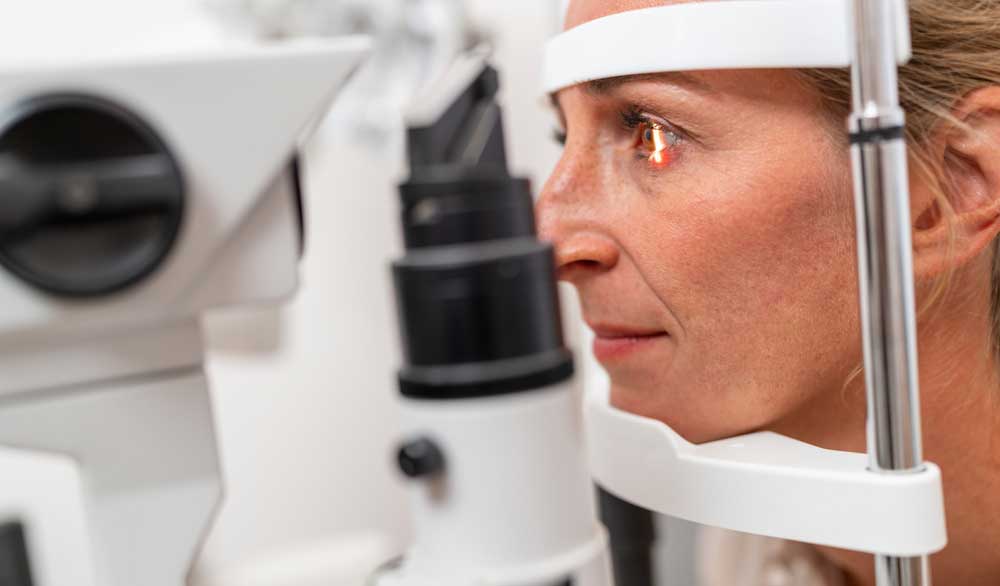 patient getting an eye exam